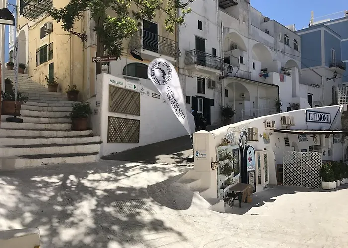 Rosa - Immobilevante Ponza